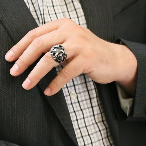925 Sterling Silver Scorpio Men's ring - Picture 3 of 8